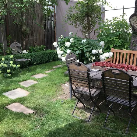 Homestay Leopold *